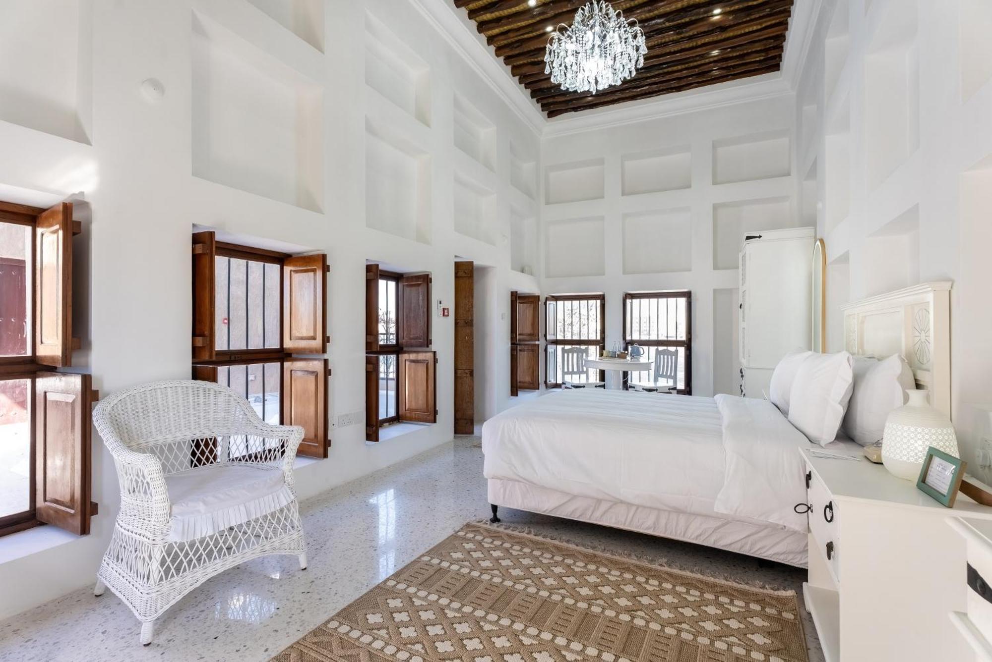 Arabian Boutique Hotel Dubai Exterior photo