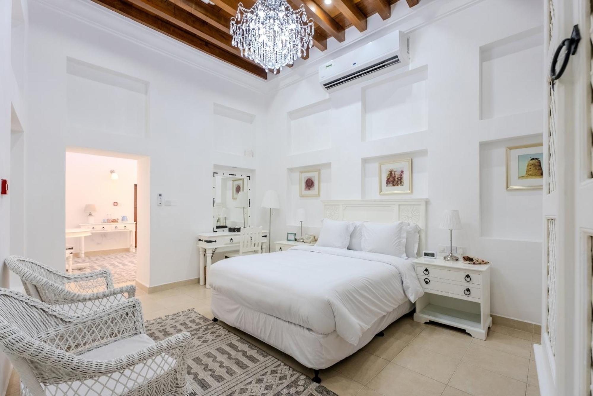 Arabian Boutique Hotel Dubai Exterior photo