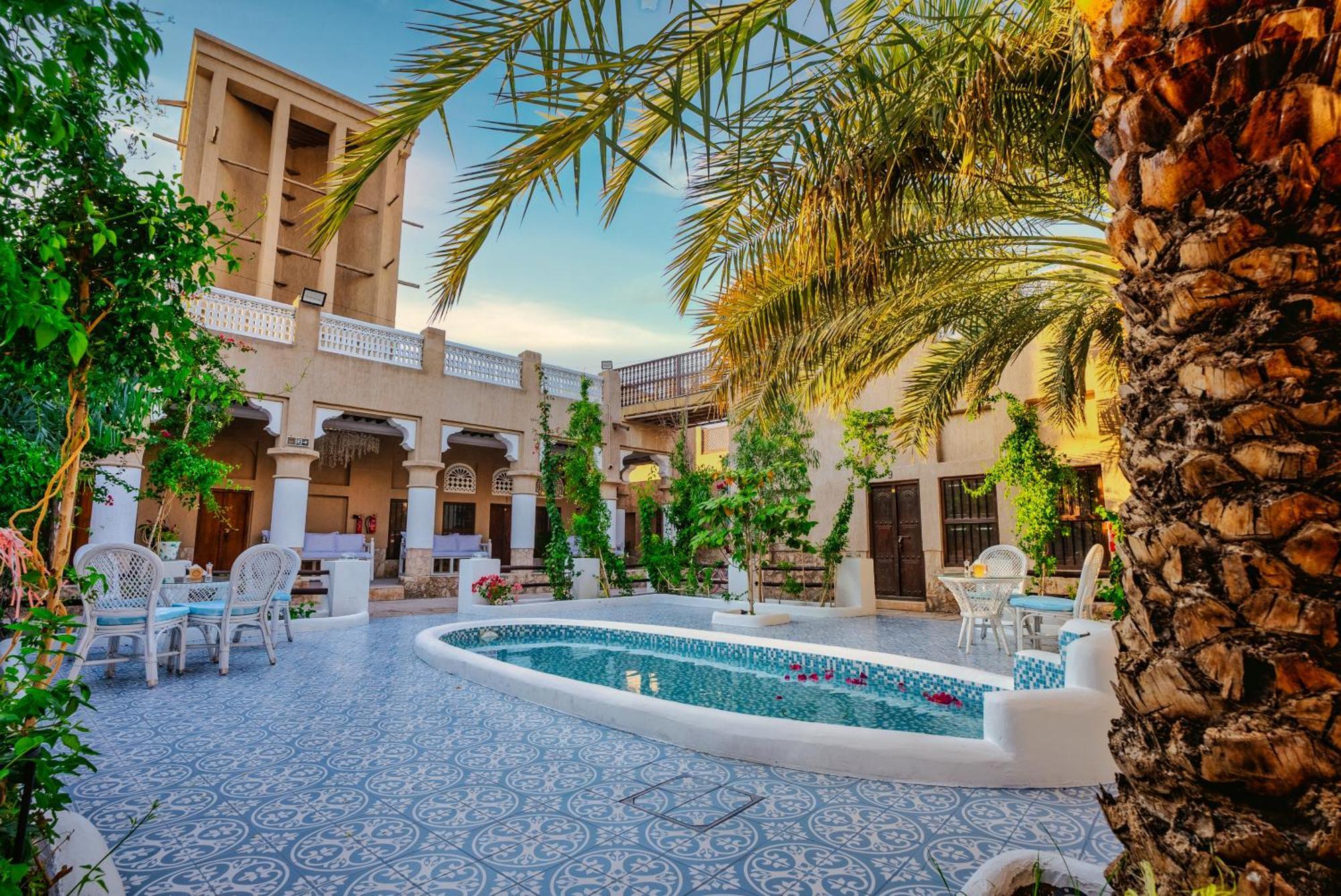 Arabian Boutique Hotel Dubai Exterior photo
