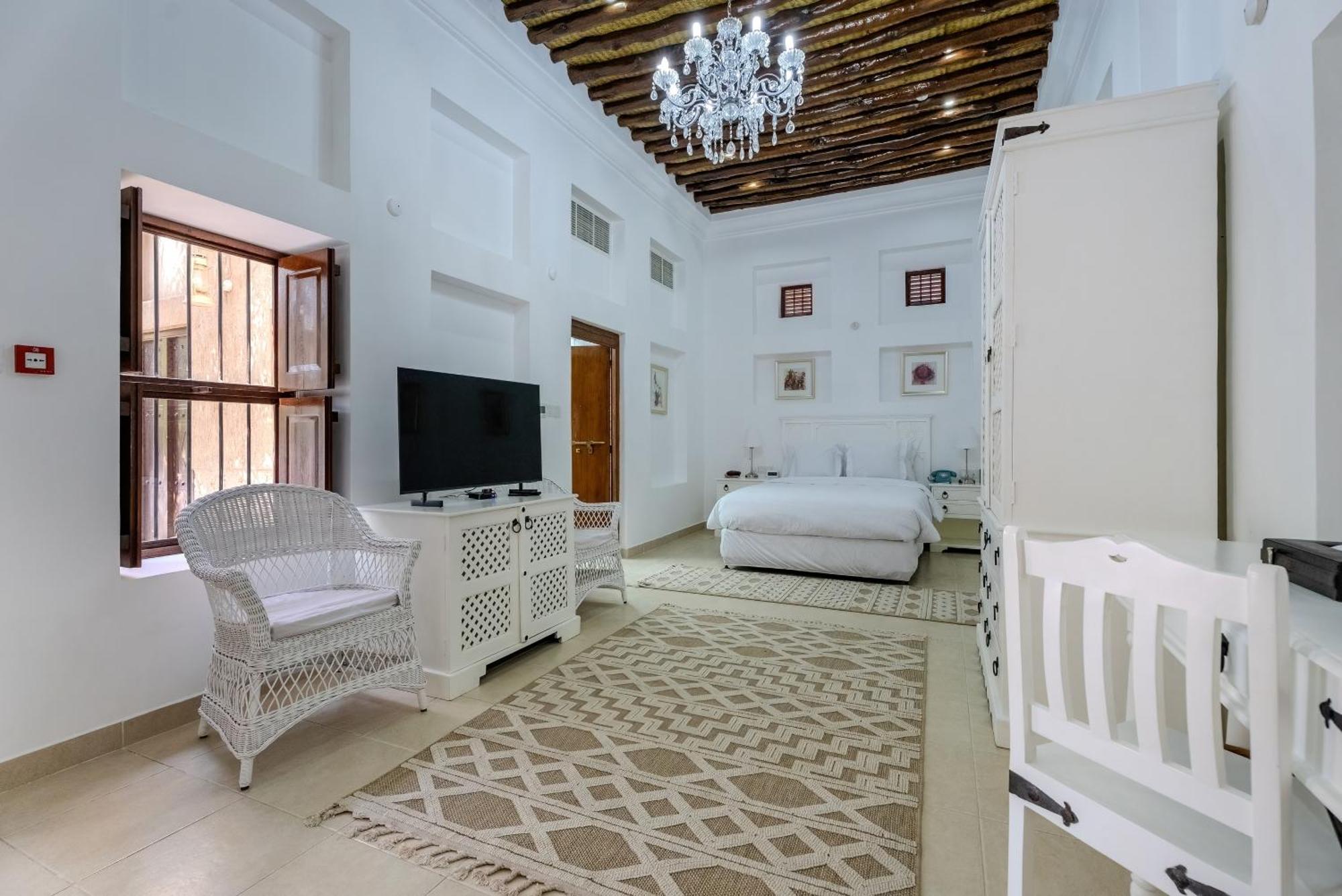 Arabian Boutique Hotel Dubai Exterior photo